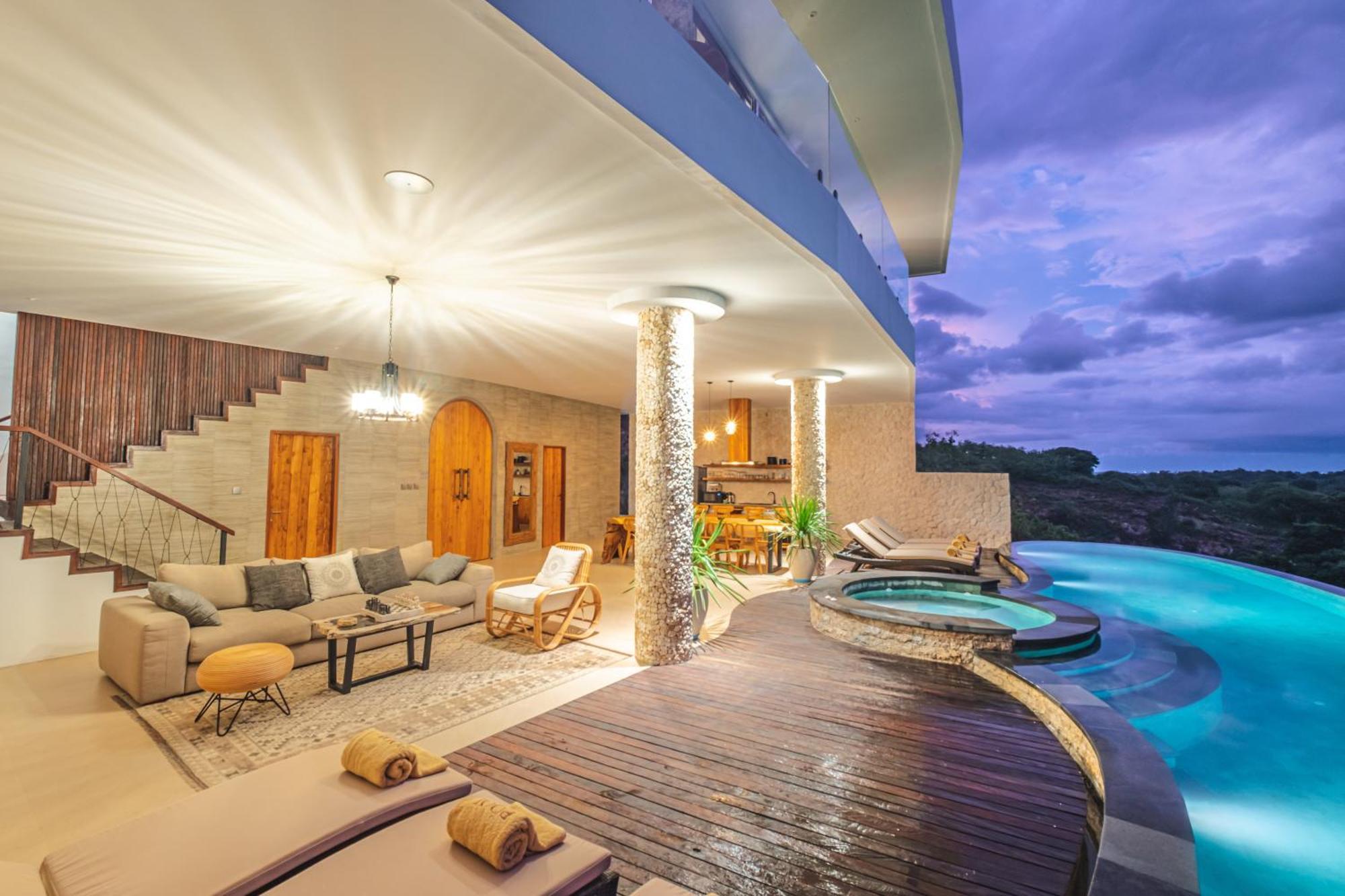 Villa Kaliente Toyapakeh Exterior photo